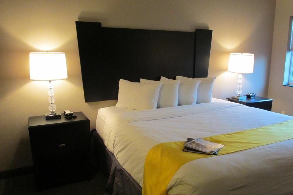 Okoboji Inn & Suites Milford Екстер'єр фото